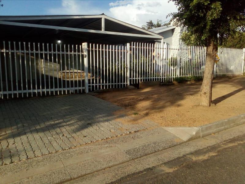 3 Bedroom Property for Sale in Noordhoek Western Cape